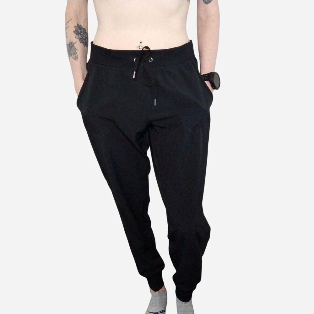 CRZ Yoga Lightweight Loose Fit Activewear Joggers Size 0 / 2 Black